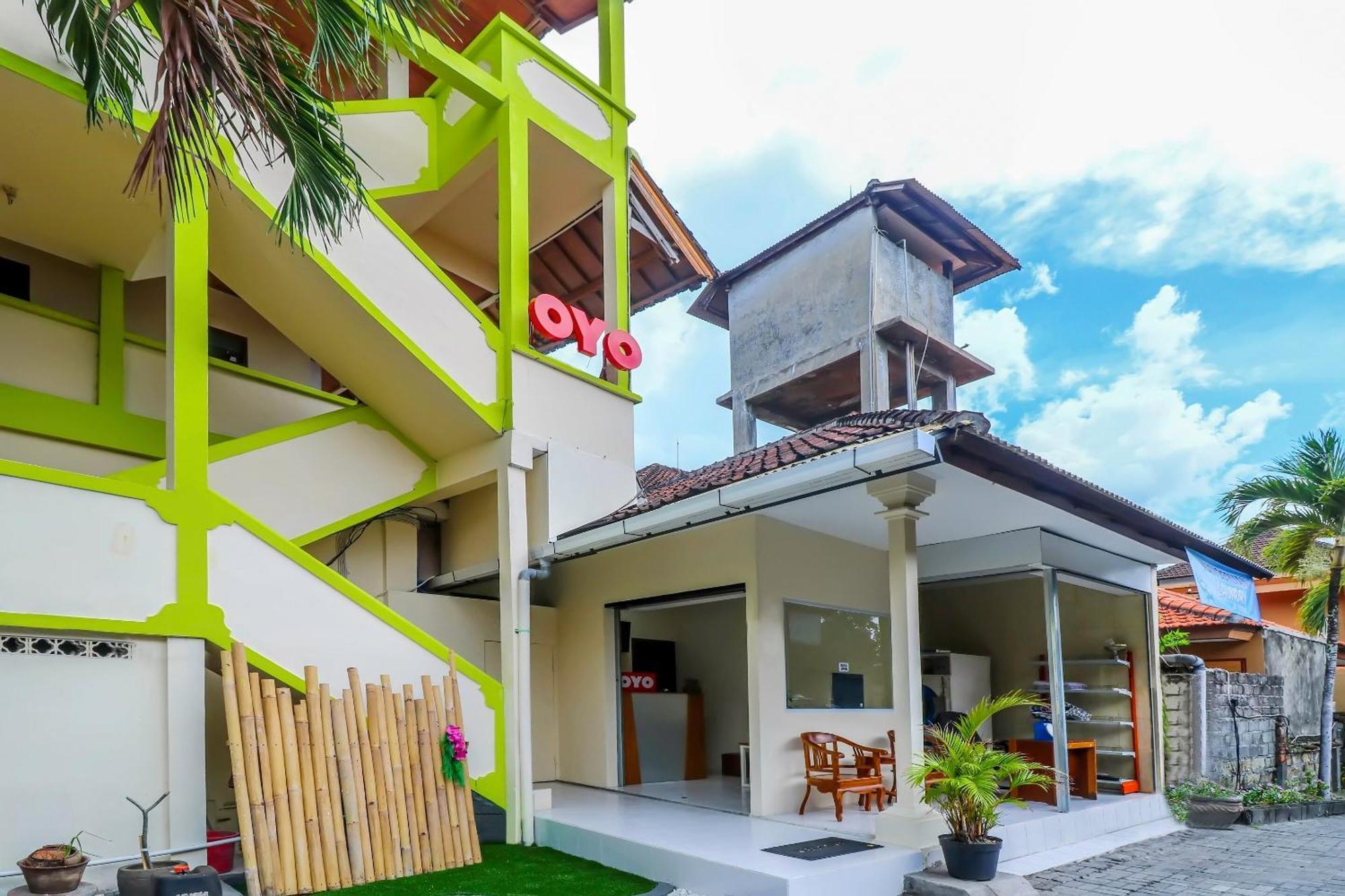 Legian Oyo 2184 Nan Berlian Inn מראה חיצוני תמונה